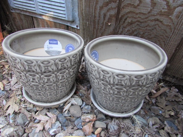 CLAY POTS