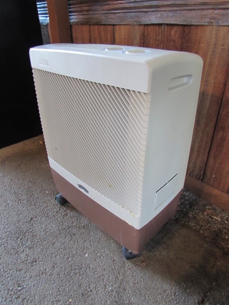 LASKO BOX FAN & ULTRA COOL PORTABLE EVAPORATIVE WATER COOLER