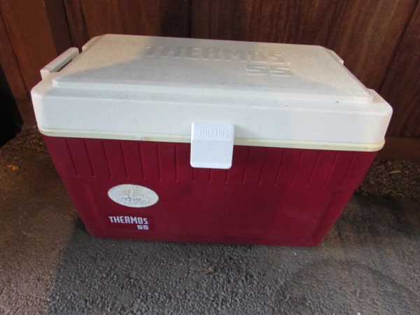 LARGE PLAYMATE COOLER, ICE CHEST, INSULATED DRINK DISPENSER & KART-A-BAG