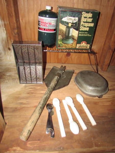 CAMP COOKING SUPPLIES