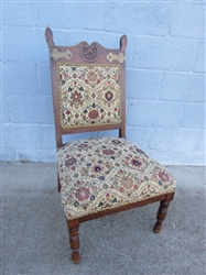 ANTIQUE OAK CHAIR W/UPHOLSTERED SEAT & BACK