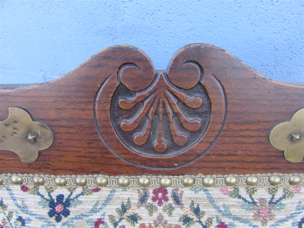 ANTIQUE OAK CHAIR W/UPHOLSTERED SEAT & BACK