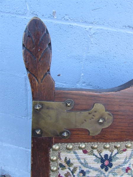 ANTIQUE OAK CHAIR W/UPHOLSTERED SEAT & BACK