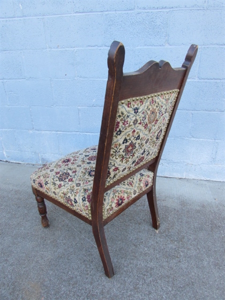 ANTIQUE OAK CHAIR W/UPHOLSTERED SEAT & BACK