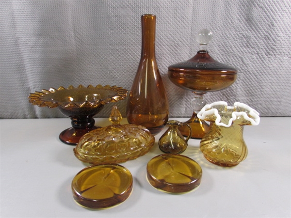 VINTAGE AMBER GLASS COLLECTION