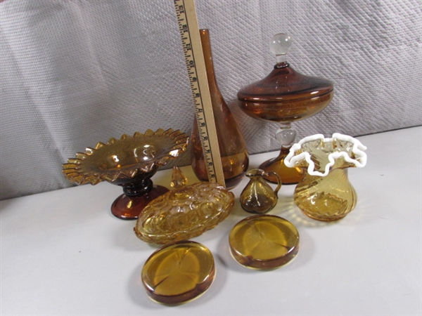 VINTAGE AMBER GLASS COLLECTION