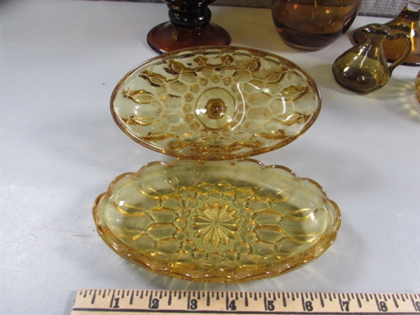 VINTAGE AMBER GLASS COLLECTION