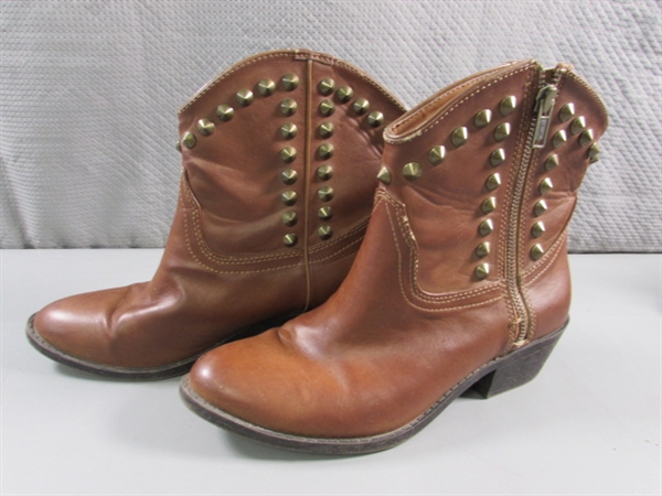 JENNIFER LOPEZ WEDGES & ANKLE BOOTS - SIZE 7.5