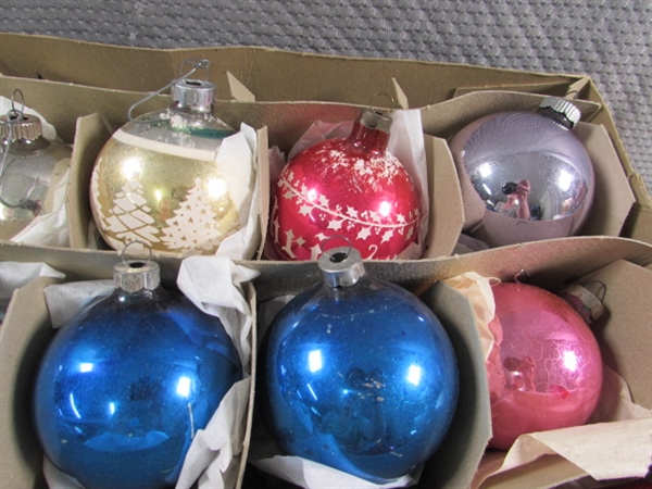 VINTAGE MERCURY GLASS ORNAMENTS & TREE TOPPERS