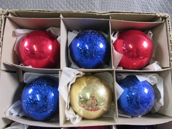 4 ORIGINAL BOXES OF VINTAGE CHRISTMAS TREE ORNAMENTS