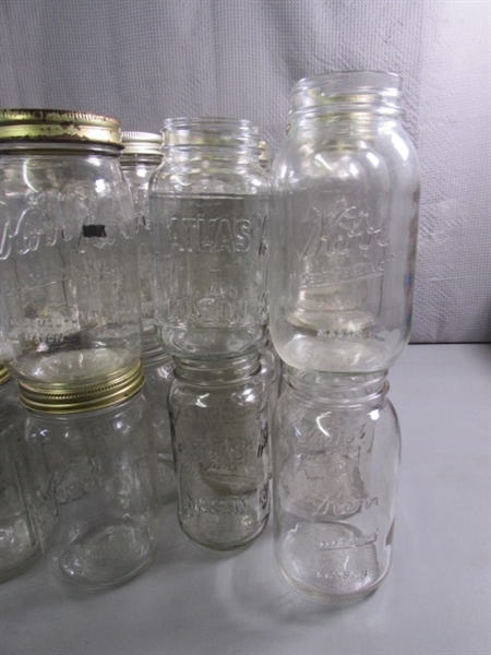 5+ DOZEN QUART JARS & RINGS AND LIDS