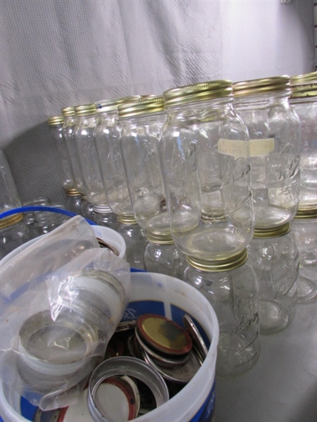 5+ DOZEN QUART JARS & RINGS AND LIDS