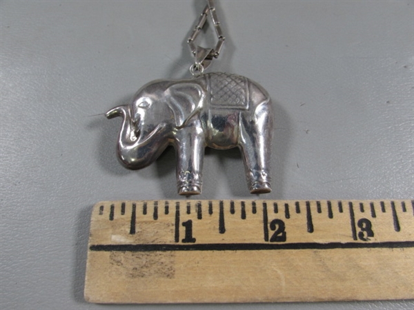 STERLING SILVER ELEPHANT PENDANT W/CHAIN