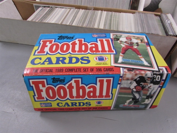 ASSORTED VINTAGE FOOTBALL CARDS