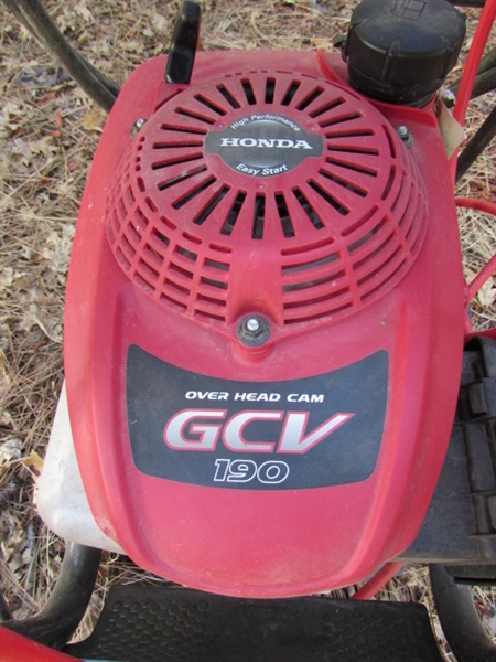 TROY-BILT GAS POWERED PRESSURE WASHER