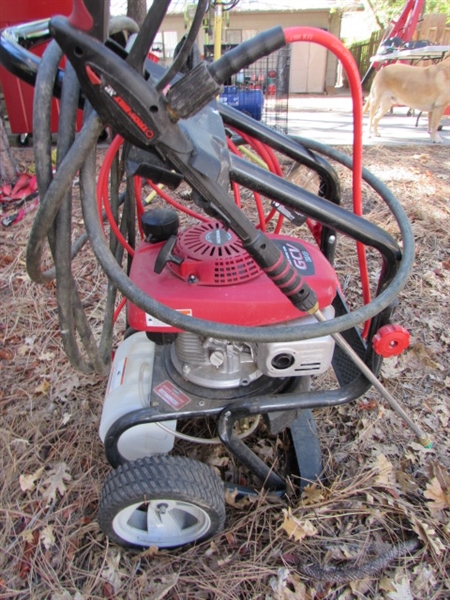 TROY-BILT GAS POWERED PRESSURE WASHER