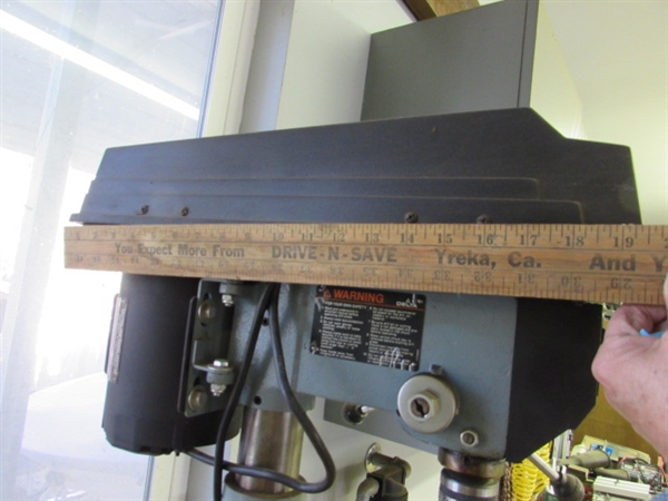 DELTA 1/3 HP BENCHTOP DRILL PRESS