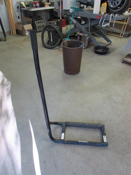 MOTORCYCLE SPEED STAND/LIFT