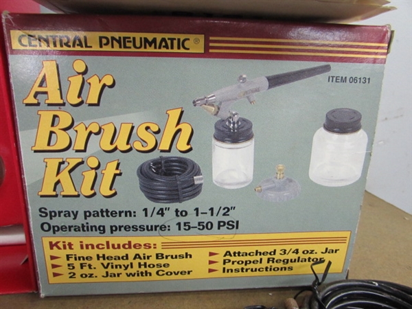 2 AIR BRUSH KITS