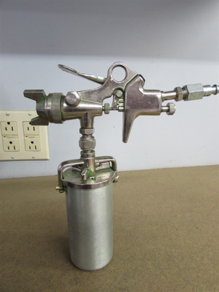 CRAFTSMAN HEAVY DUTY SPRAY GUN & FINISHING SPRAY GUN