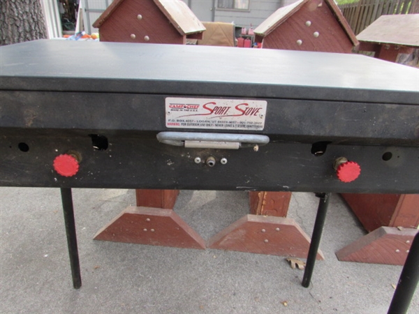 CAMP CHEF PROPANE STOVE ON STAND