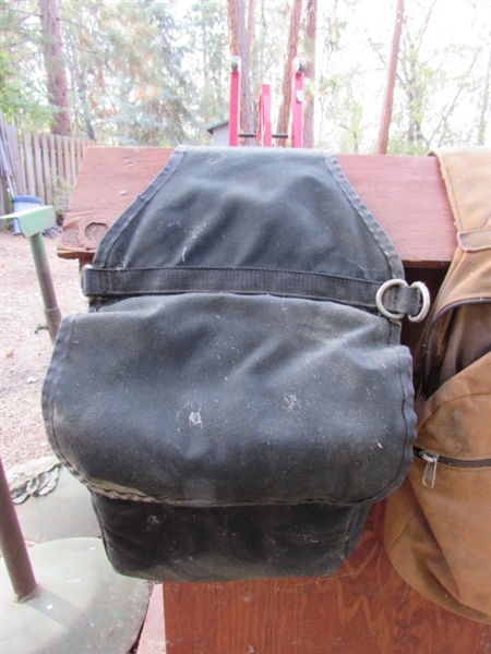 2 SADDLEBAGS