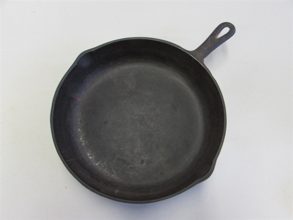 #8 10 5/8 CAST IRON SKILLET