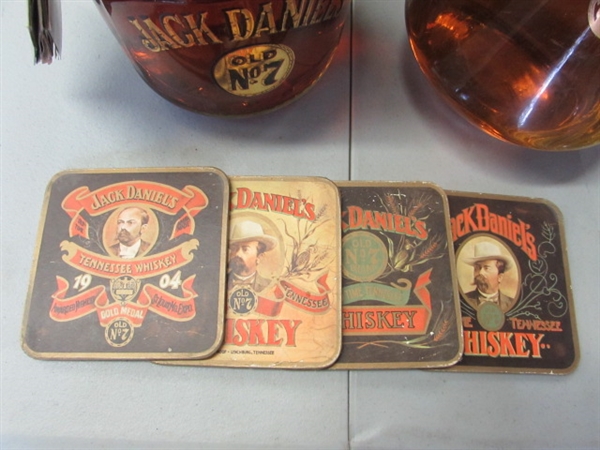 JACK DANIELS COLLECTIBLES FOR THE BAR