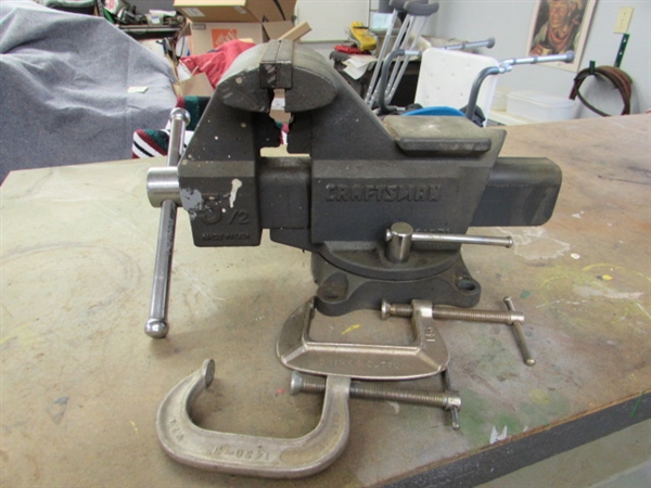 5.5 CRAFTSMAN BENCH VICE