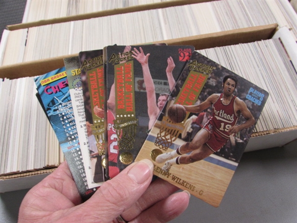 6 BOXES OF BASKETBALL TRADING CARDS