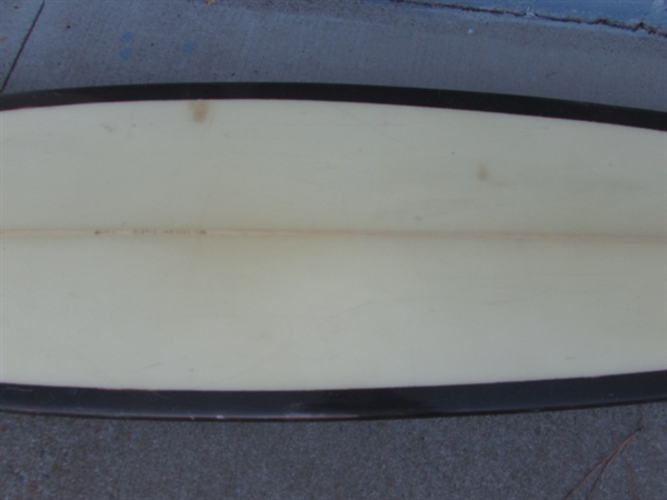 VINTAGE HANDCRAFTED SURFBOARD