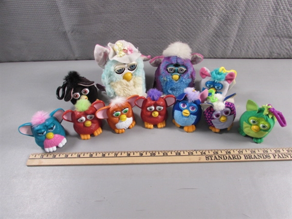 LARGE ASSORTMENT OF VINTAGE FURBY'S