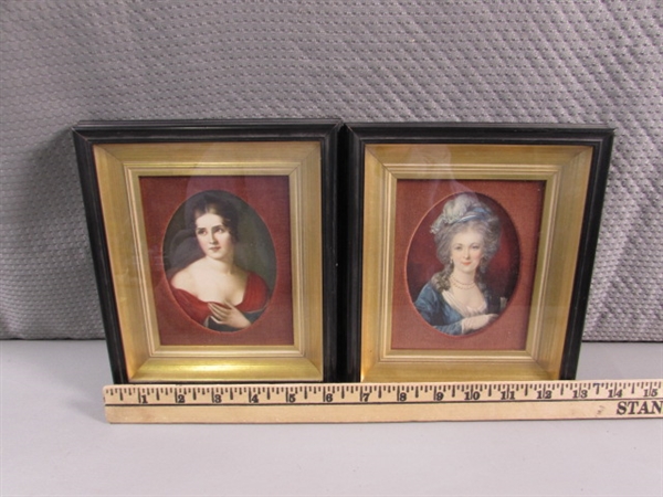 PAIR OF FRAMED & MATTED VICTORIAN PORTRAIT PRINTS