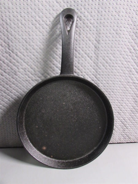 11 SQUARE LODGE CAST IRON GRIDDLE & 6 ROUND GRIDDLE