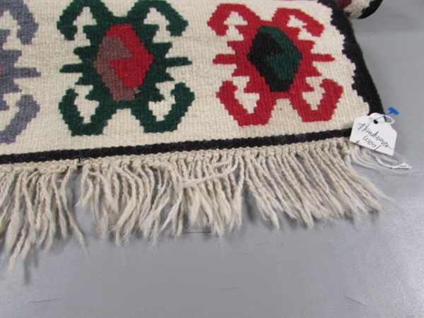 HAND WOVEN WOOL RUG