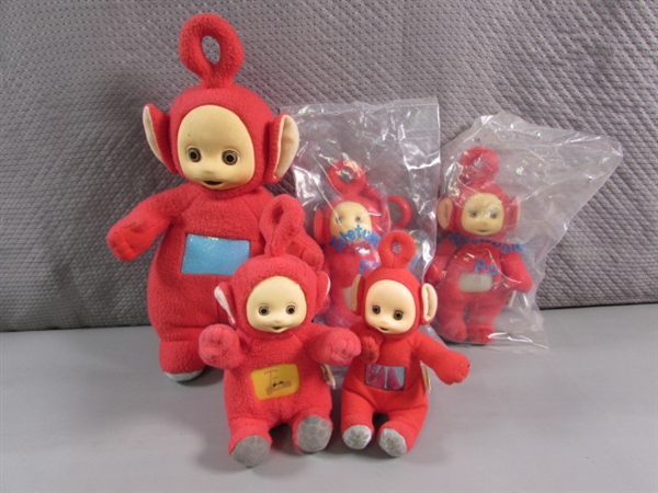 HUGE LOT OF TELETUBBIES DOLLS & A LUNCHBOX