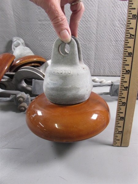 3 CERAMIC INSULATORS W/MOUNTS