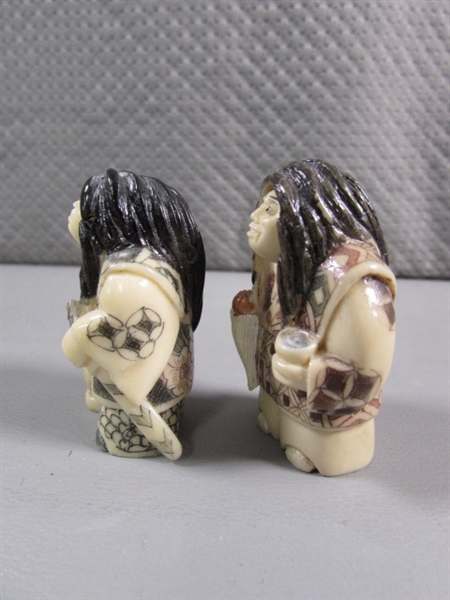 SMALL CARVED ASIAN FIGURES W/CHANGING FACES - RESIIN