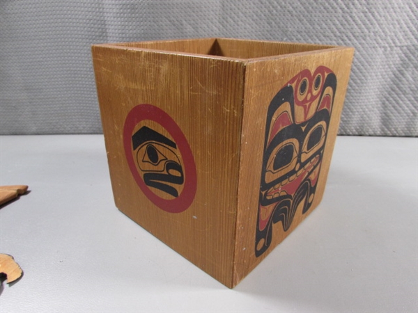 HAND PAINTED NATIVE BOX ART PIECES