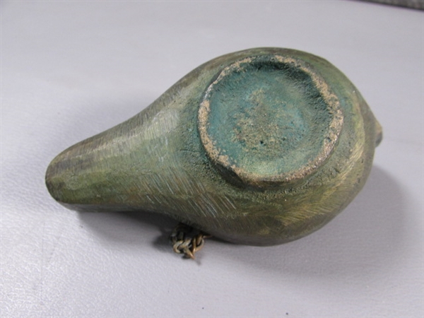 VINTAGE BRONZE ROMAN OIL LAMP