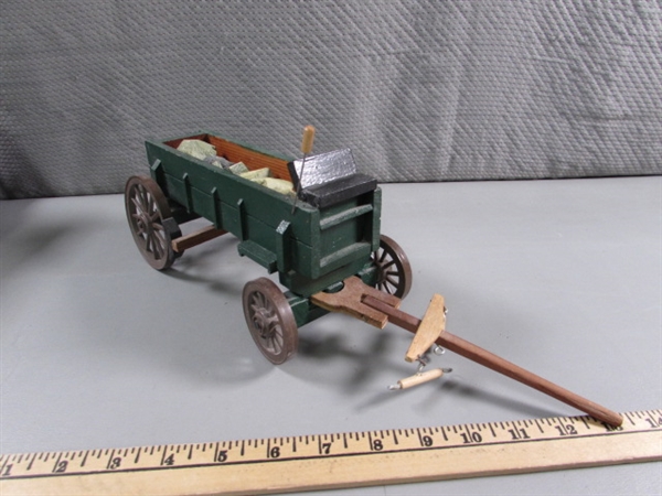 HAND CRAFTED WOODEN ROCK & PEDDLERS WAGON