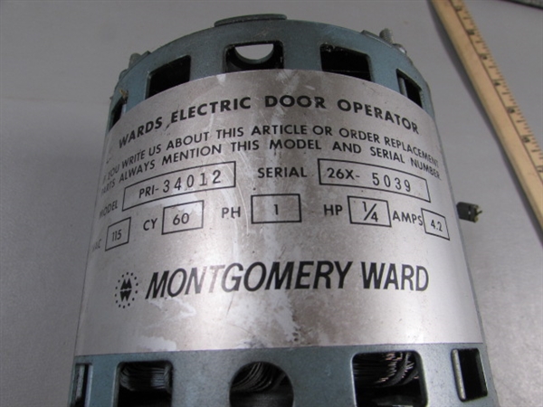 VINTAGE MONTGOMERY WARD DOOR MOTOR - UNTESTED