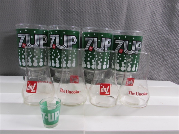 7-UP THE UNCOLA GLASSES