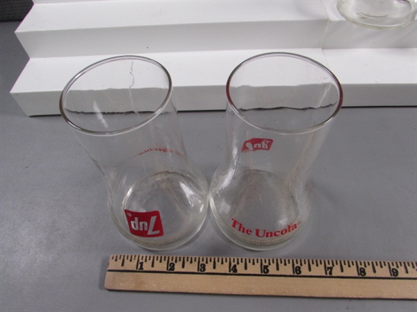 7-UP THE UNCOLA GLASSES