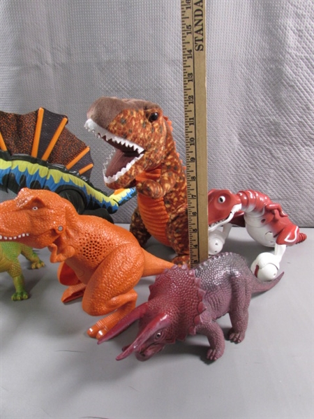 DINOSAUR TOYS AND PLUSH