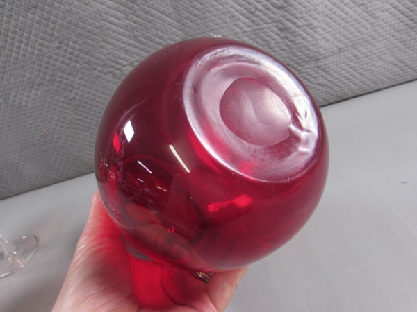 VINTAGE/ANTIQUE RUBY RED GLASS & ART GLASS