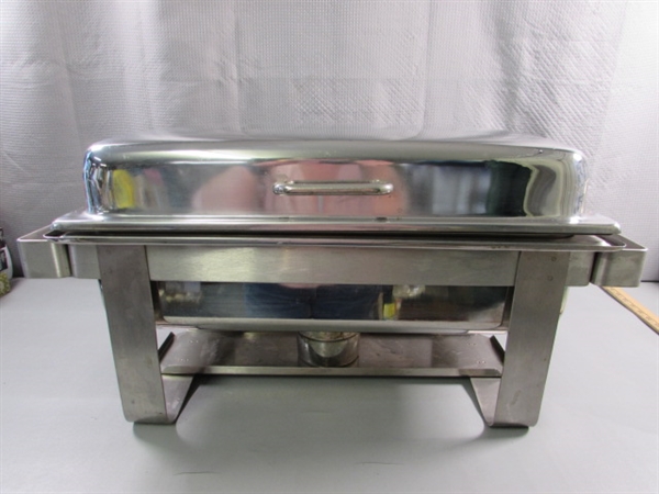 PROFESSIONAL STAINLESS STEEL CATERERS CHAFING DISH W/3 DIFFERENT TRAYS