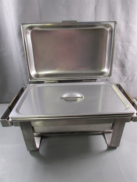 PROFESSIONAL STAINLESS STEEL CATERERS CHAFING DISH W/3 DIFFERENT TRAYS