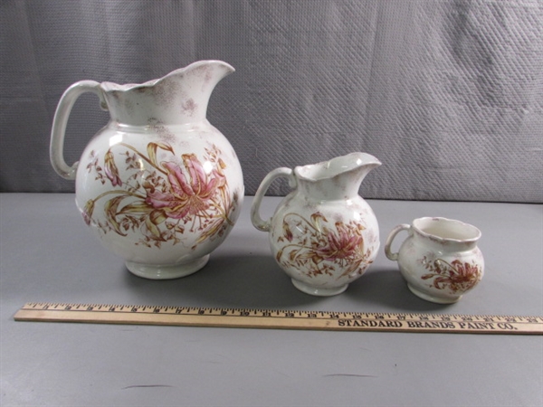 VINTAGE/ANTIQUE ADAMANTINE CHINA PIECES