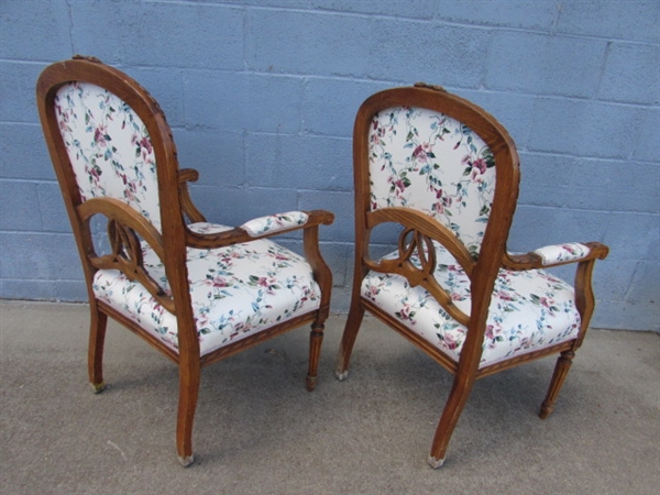 PAIR OF ANTIQUE ARM CHAIRS W/CARVED ACCENTS